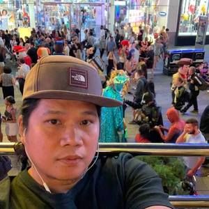 Meet your Posher, Dindo